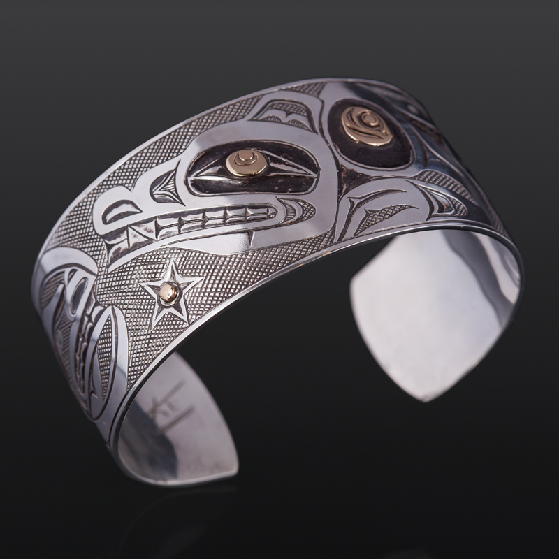 Wolf and the Night Sky Kelvin THompson saulteaux haisla silver and gold 6" x 1 1/4" 2200 northwest coast jewelry bracelet
