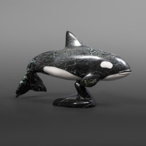 Swimming Orca
Johnnysa Mathewsie
Serpentine, arctic marble #76
9½” x 5½” x 3½”
