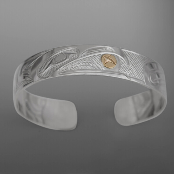 Raven Catches the Light Bracelet Corrine Hunt