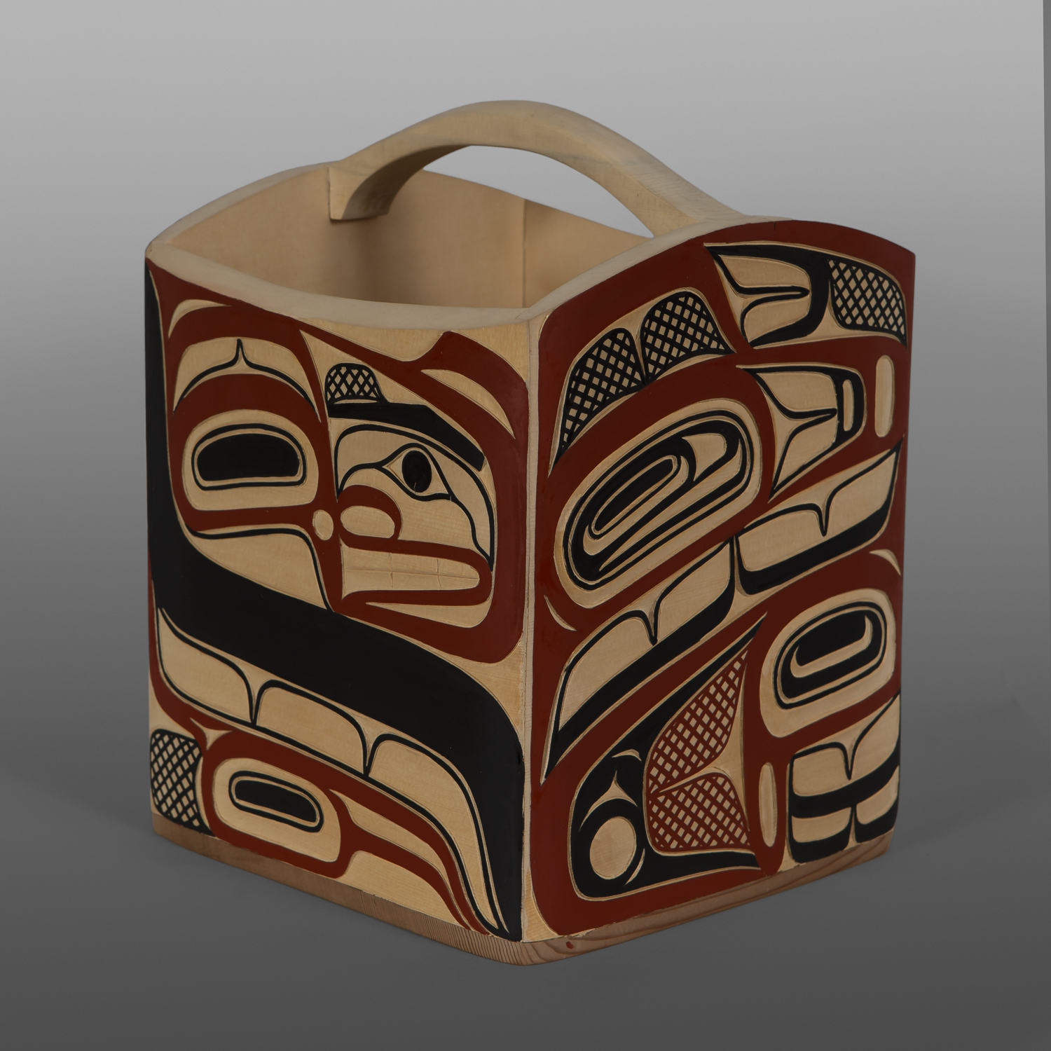 Bent-Side Water Bucket
David Boxley
Tsimshian
8½" x 8½" x 11"
$5,000