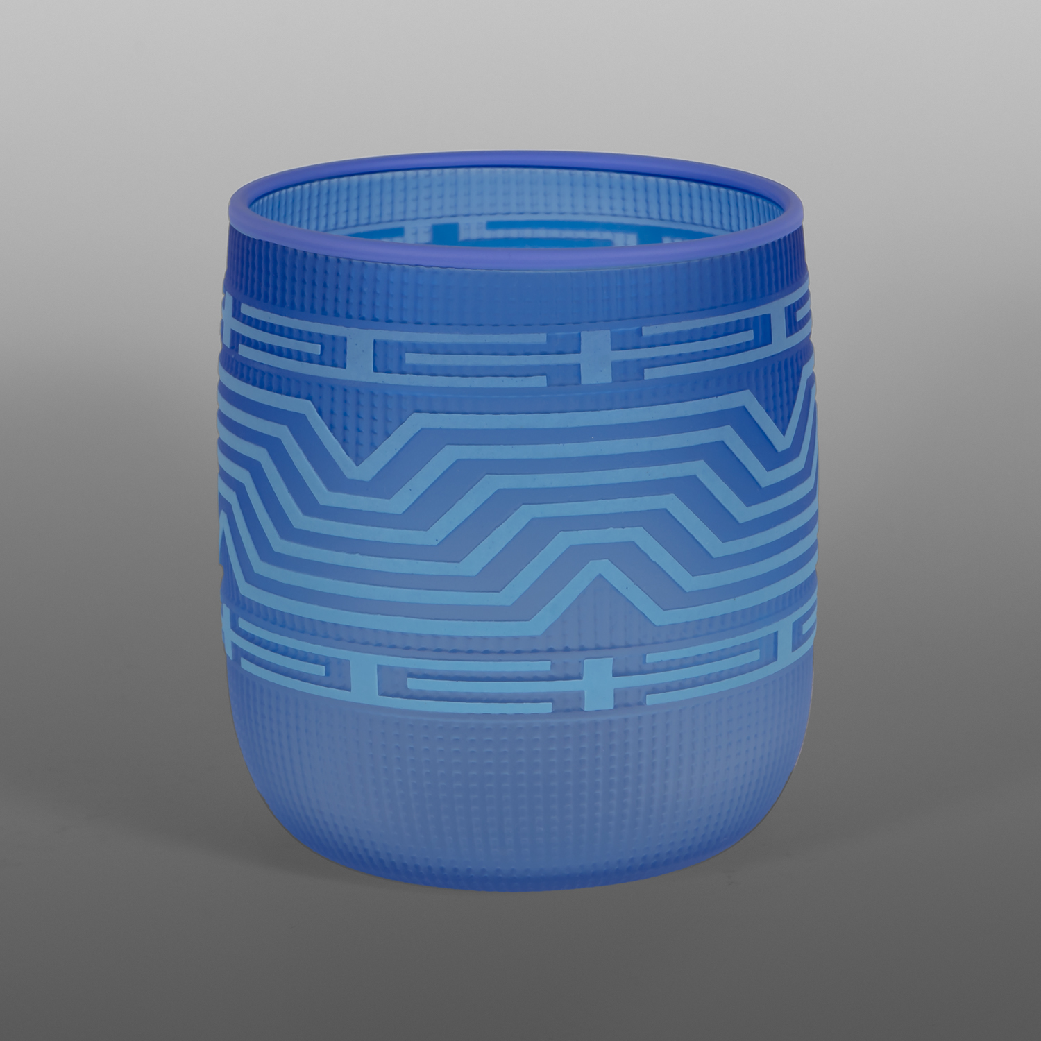 Ocean Blue Basket
Preston Singletary
TlingitBlown & sand-carved glass
6½” x 5” dia.
4200
