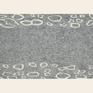 Natural PatternOlooreak Etungat
InuitStonecut
13” x x 17”33 x 43.2 cm265