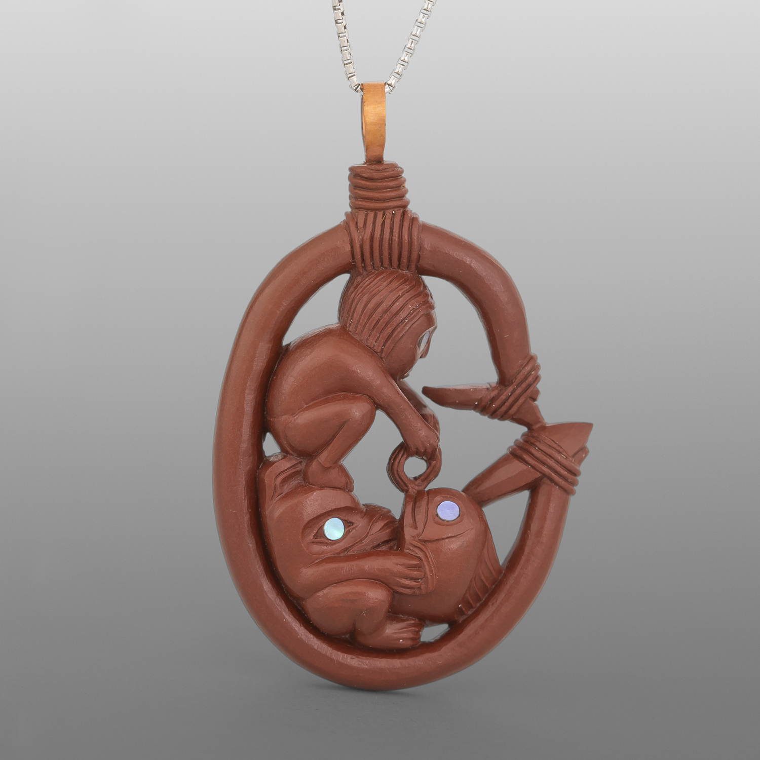 Human & Wolf Salmon Fishing Pendant
Gary Olver
Woodland Cree
Catlinite, abalone, copper, custom stand
1¾” x 1⅛” x ½” (4½" with stand)
2900