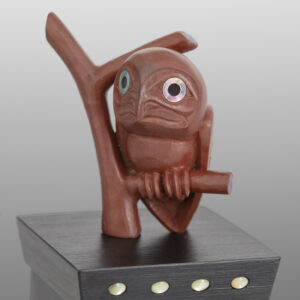 Great Northern Owl Box
Gary Olver
Woodland Cree
Argillite, catlinite, abalone, copper
3½” x 1¾” x 1¾"
6500