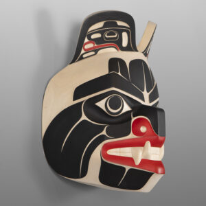 Medeek - Grizzly Bear
Shawn Aster
Tsimshian
Alder, paint
12½" x 10½” x 7"
5,600
