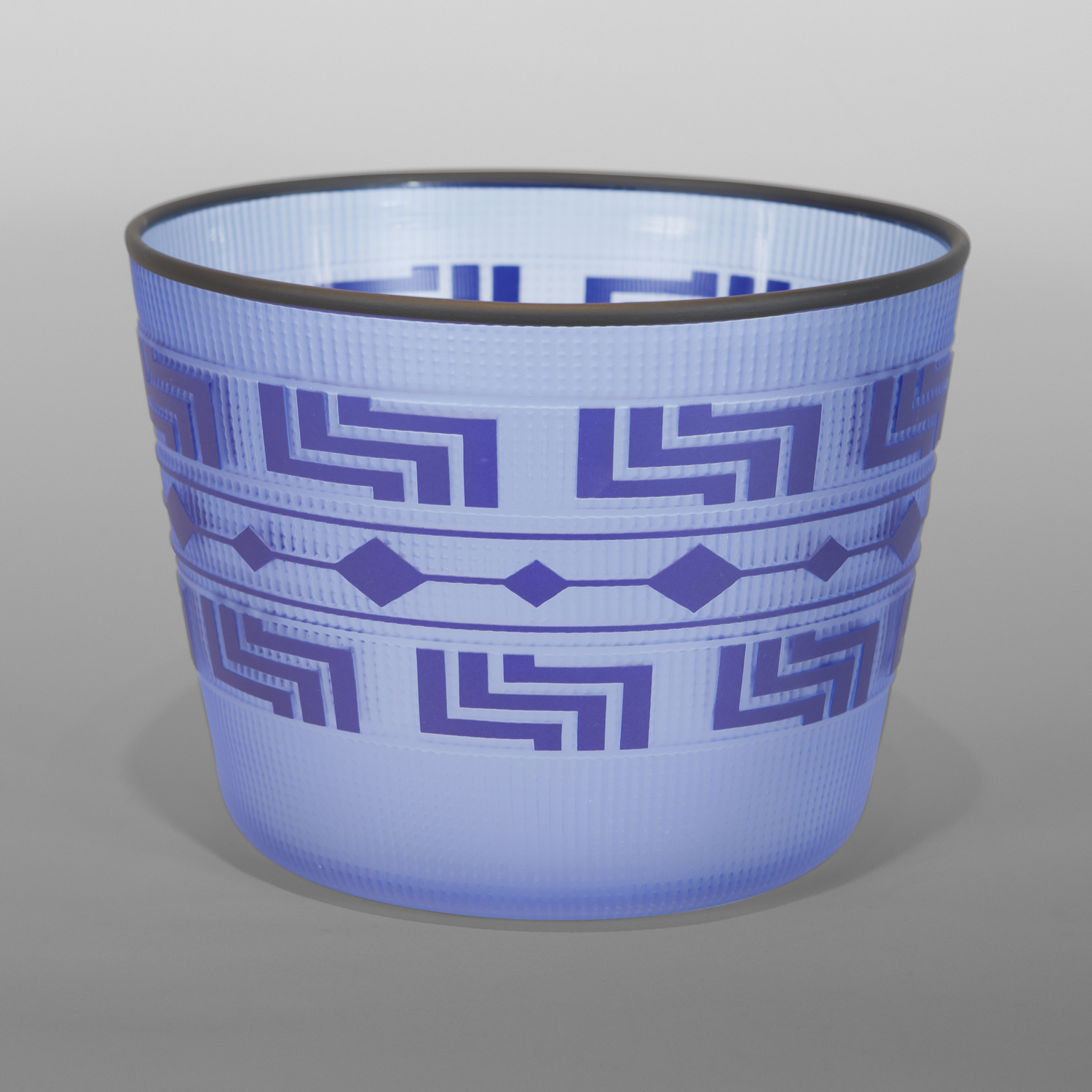 Blue & Midnight Basket
Preston Singletary
Tlingit
Blown & sand-carved glass
7" x 9 " dia.
6,000
B25-56