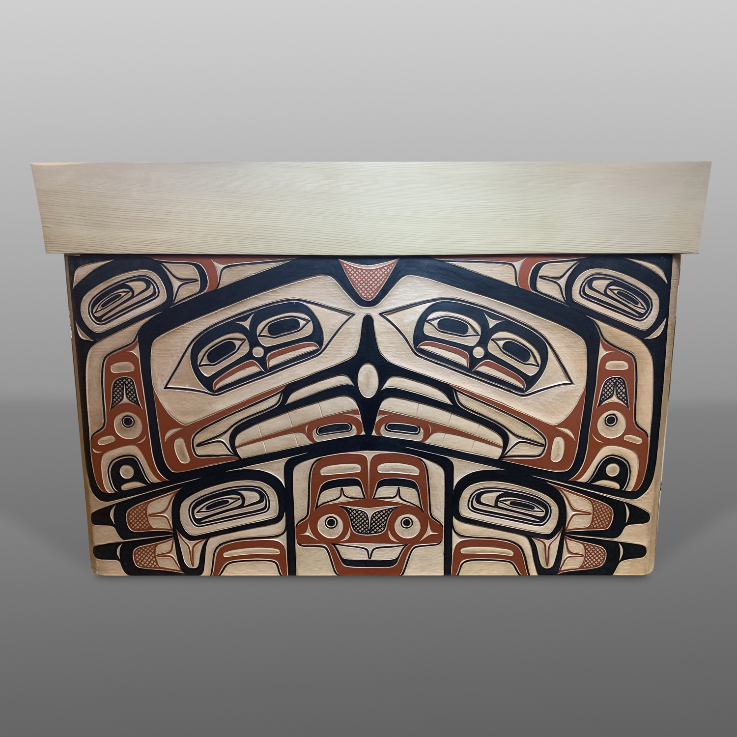 Eagle Chief's Chest
David A Boxley
Tsimshian
Red cedar, paint
36” x 25½” x 20"
30,000