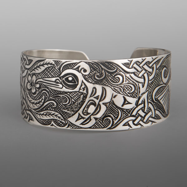 Hummingbird and Salmon Bracelet
Kelvin Thompson
Salteaux
Silver
6" x 1"
$900