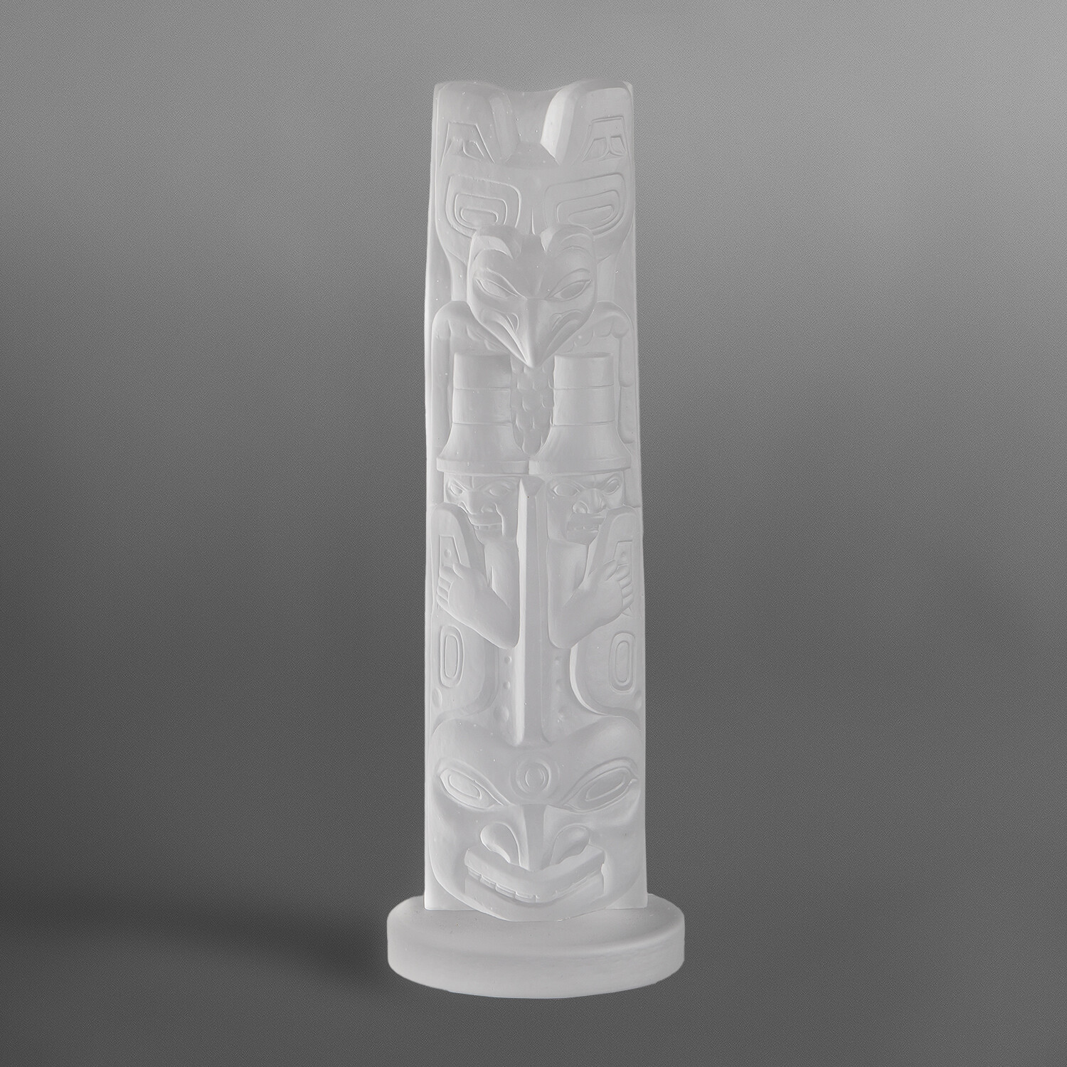 Killerwhale Totem Pole
BY PRESTON SINGLETARY
TLINGIT NATION
CAST GLASS
18” X 5” X 5½”
$4000