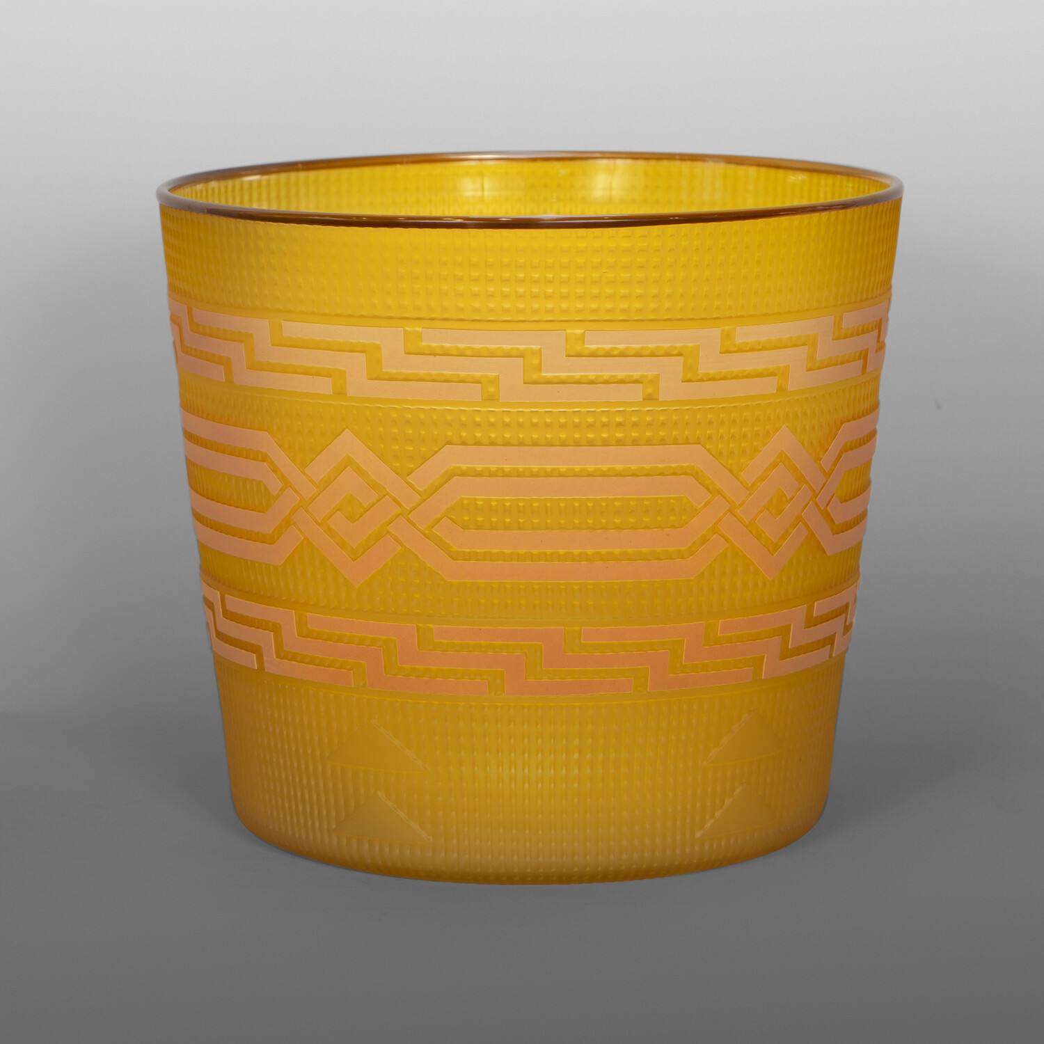 Amber & Gold Basket
Preston Singletary
Tlingit
Blown and sand-carved glass
10¼" x 8½"
$8000