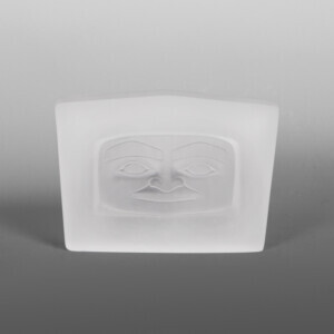 Spirit FacePreston Singletary
TlingitCast glass
6¼” x 4¾” x 1"$750