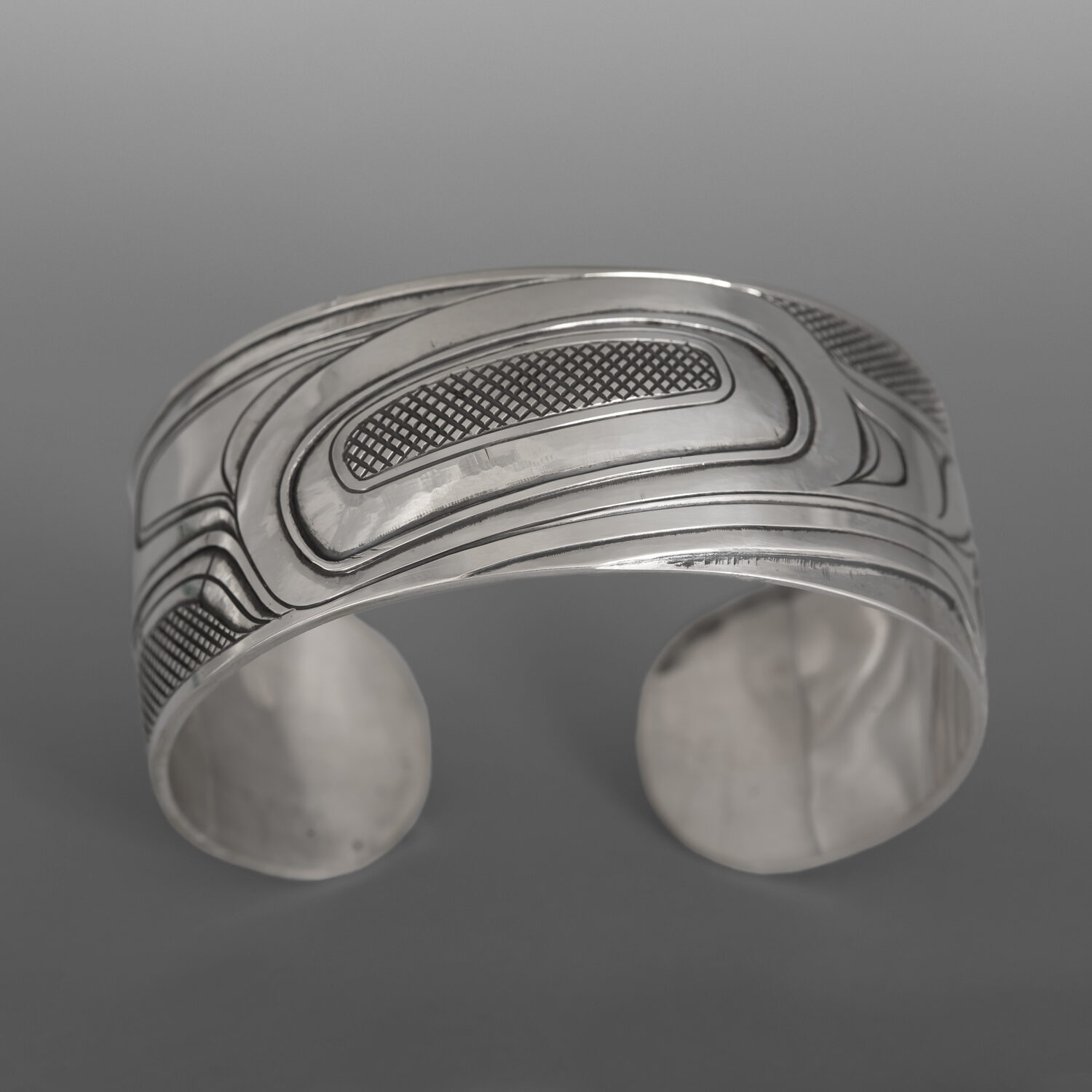 Butterfly Bracelet
Dean Hunt
Heiltsuk
Silver
6" x 1”
$1050
