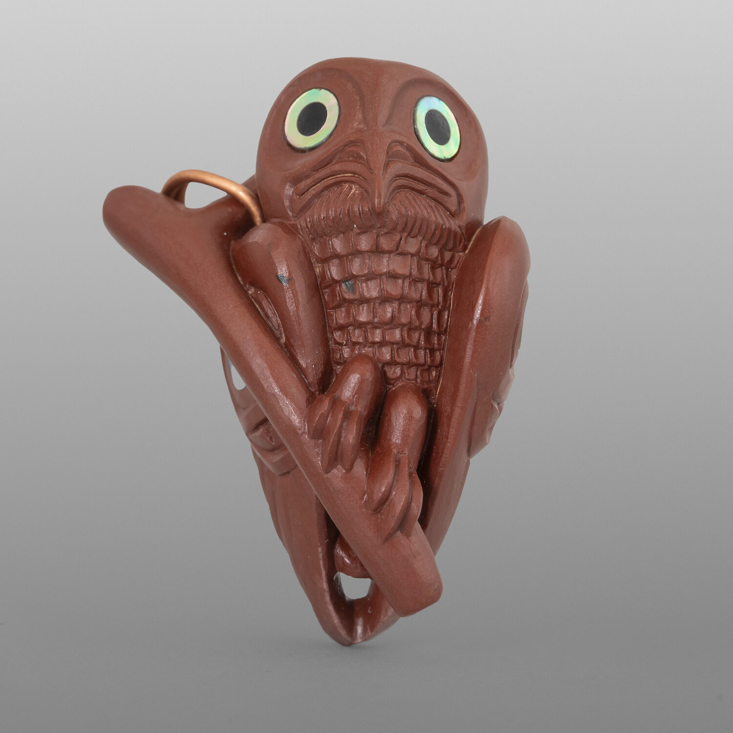 Perched Owl
Gary Olver
Woodland Cree
Catlinite, abalone, argillite, custom stand
1½” x 1” x ¾” (6" with stand)
2800