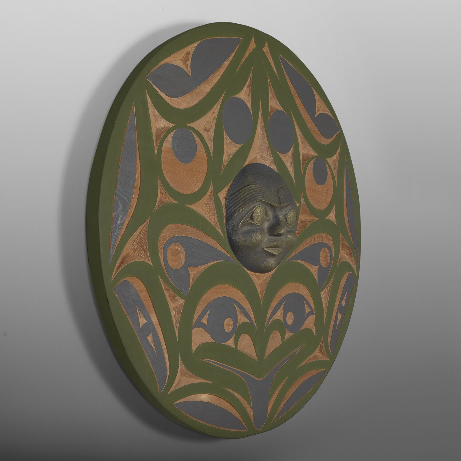 Frog Moon Panel
Andy Peterson
Coast Salish
Red cedar, cold-cast bronze, paint
28" x 4"
$5800