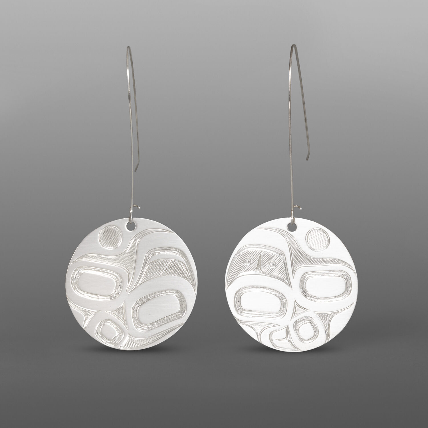 Abstract Formline Earrings
Jennifer Younger
Tlingit
Silver
1½" dia.
$700
JY8
