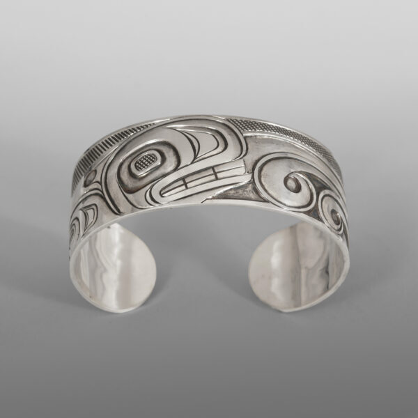 Killer Whale
Dean Hunt
Heiltsuk
Silver
6" x 1”
$1025