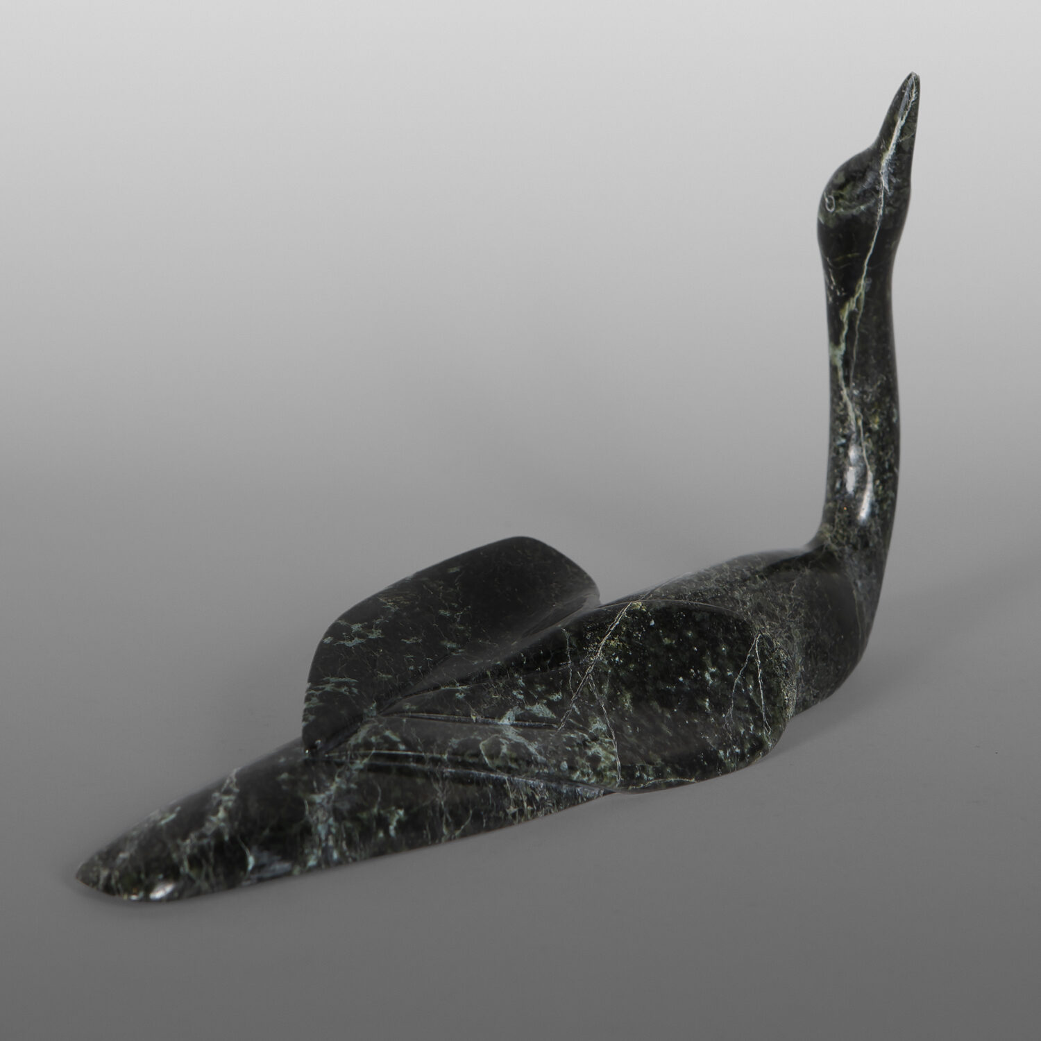 Loon
Ningeosiaq Ashoona
Inuit
Serpentine
9½" x 5½" x 3½"
1,500