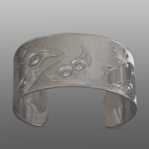 Humpback Whales Bracelet
Allen Thompson
Salteaux
Silver
6" x 1¼”
1,500
