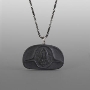 Frog Eye Pendant
Melanie Russ
Haida
Argillite
1¼" x 1" x ¼"
220