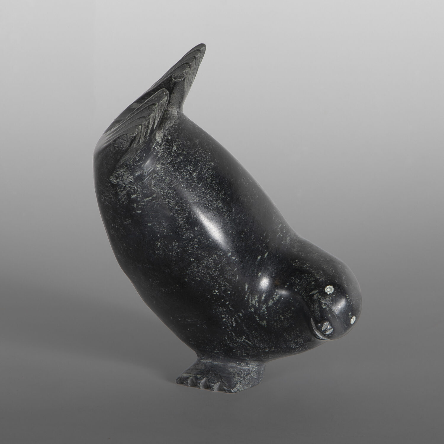 Diving Seal
Parr Parr
Inuit
Serpentine
6¾" x 5½" x 5½"
$725