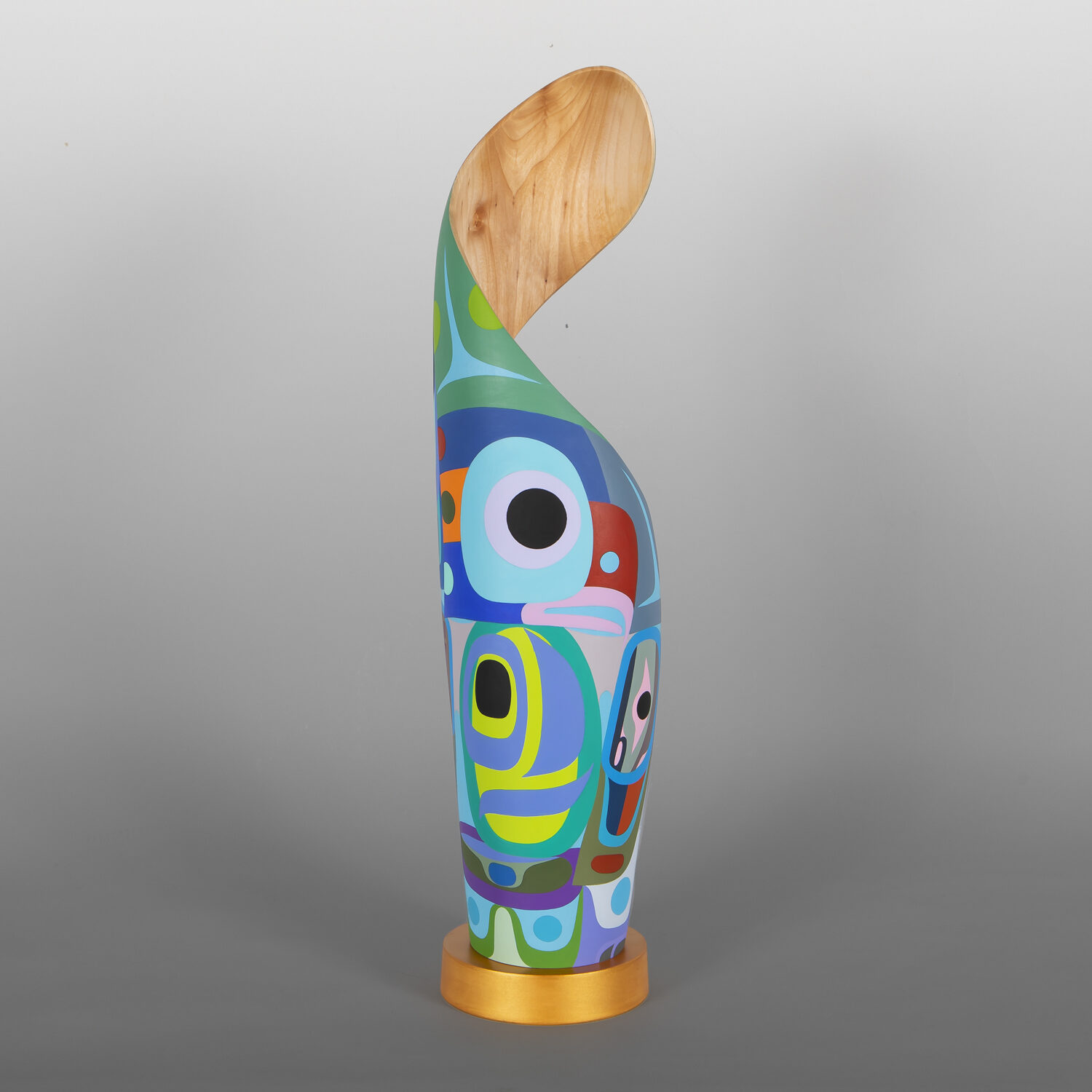 Family Spiral
Steve Smith - Dla'kwagila
Oweekeno
20" x 5" dia.
(4½" dia. base)
Acrylic on turned maple
9,000